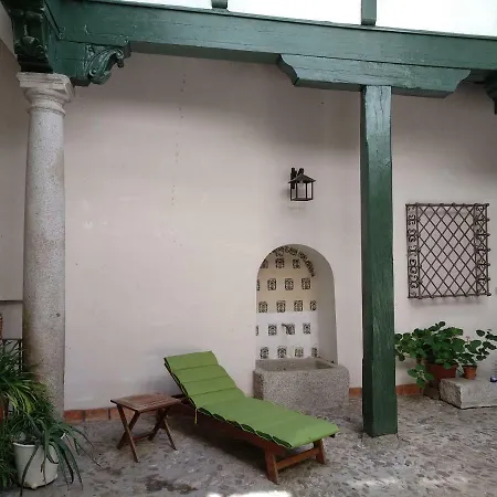 公寓 El Patio Del Convento 托萊多