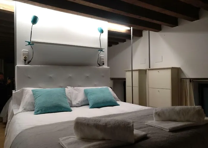 El Patio Del Convento Tolède